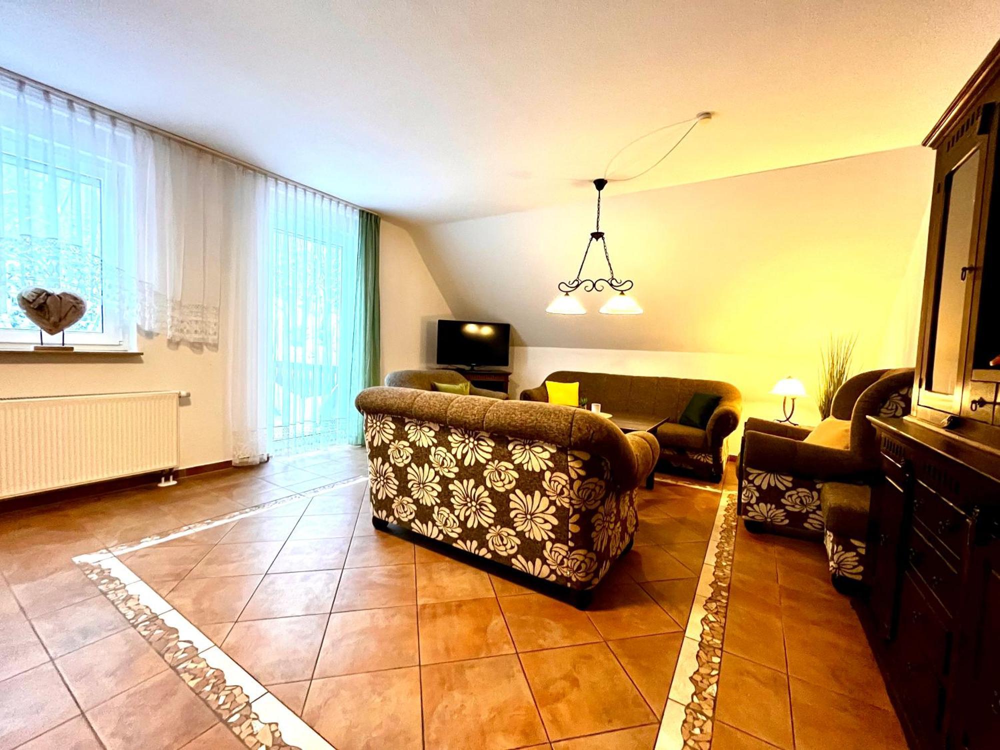 Apartment Gipfelglueck Mit Balkon *